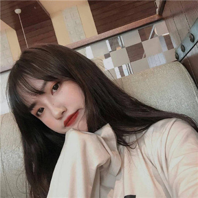 和闺蜜吵架最怕的是谁先低头