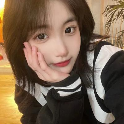 旅行里最幸福的瞬间，是他牵着我跑